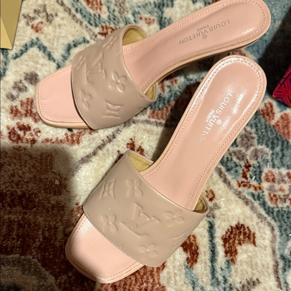 Louis Vuitton Embossed Sandals in Cream and Pink